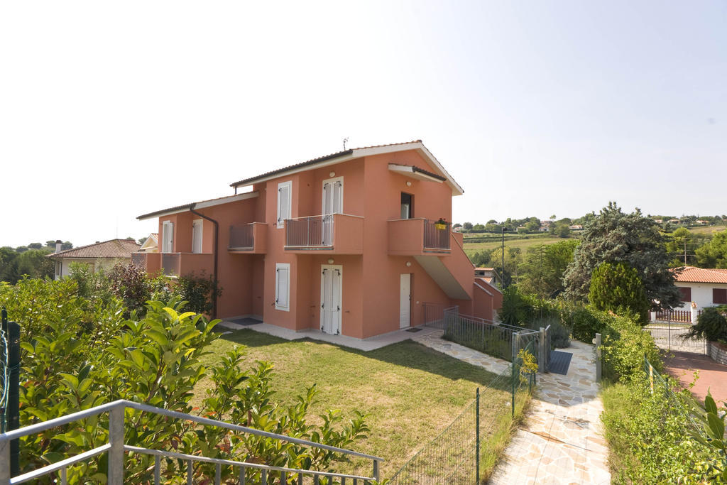Amarenumana Aparthotel Exterior photo